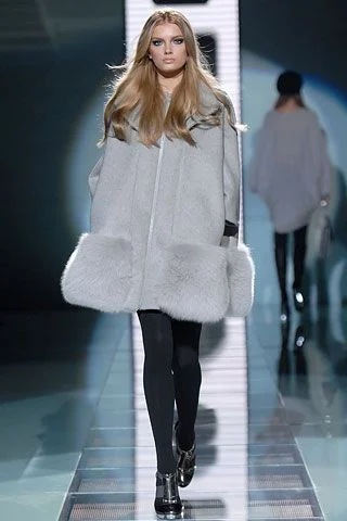 Look 11
